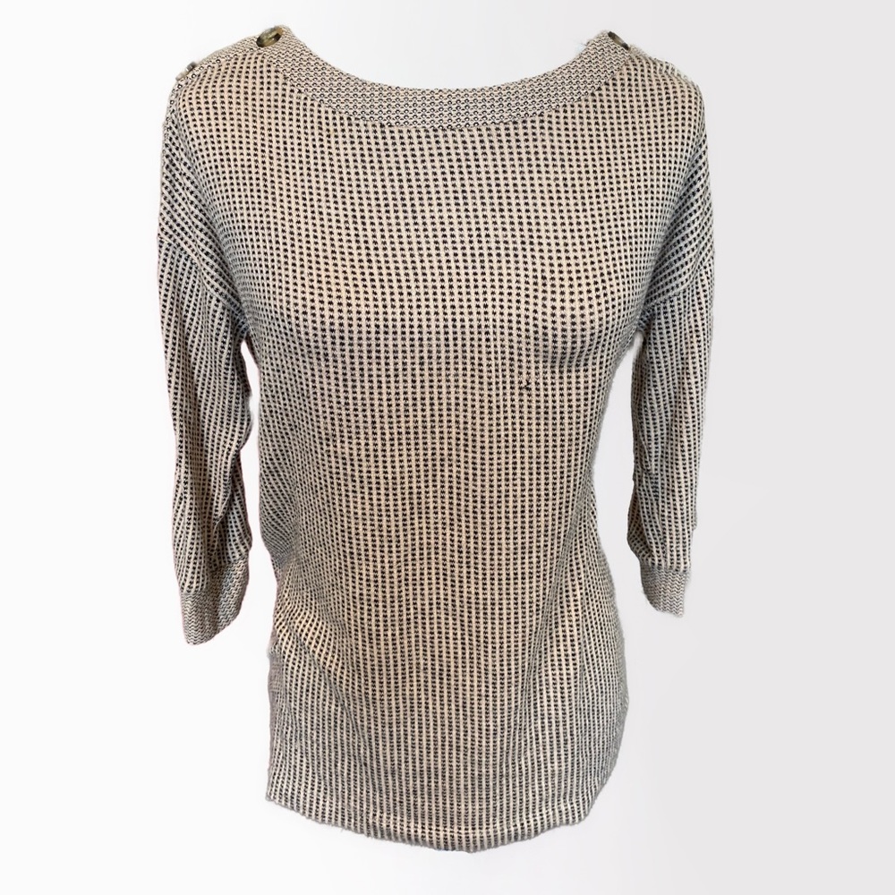 Womens top size small
